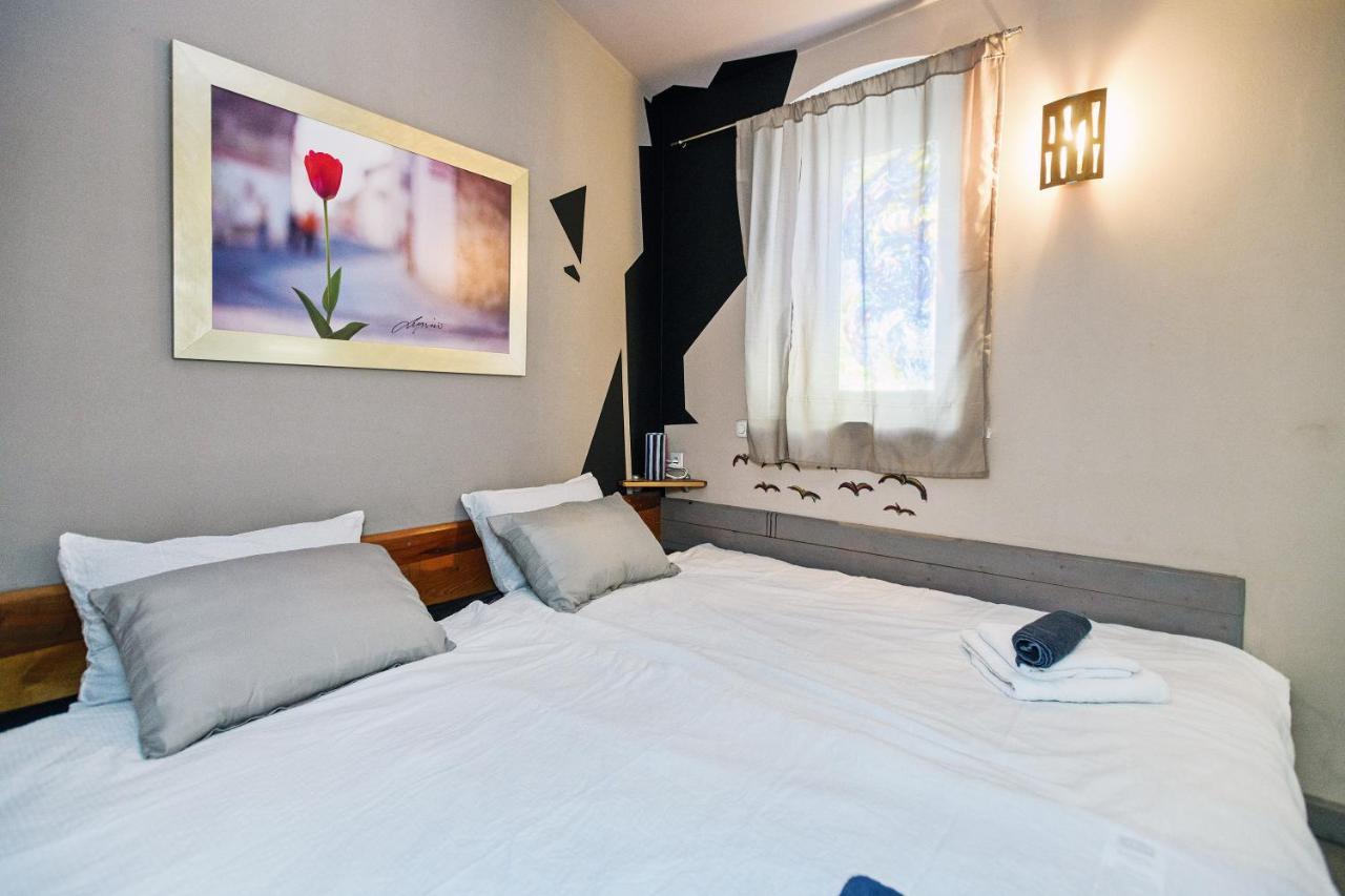 Lupino'S Gallery Apartment - Old Town זאדאר מראה חיצוני תמונה