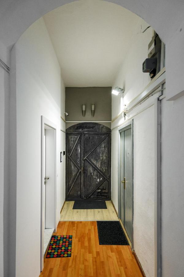 Lupino'S Gallery Apartment - Old Town זאדאר מראה חיצוני תמונה